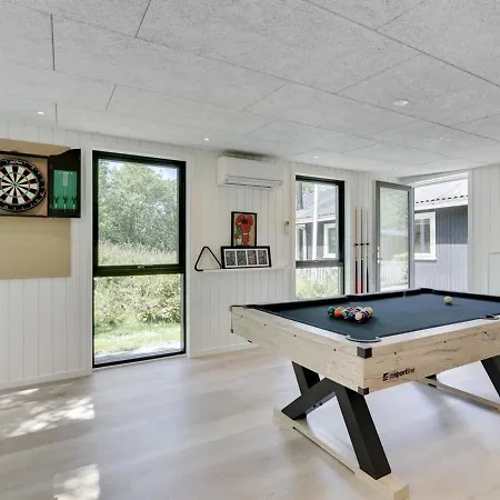 Holiday home Maik - 1-5km From The Sea In Western Jutland By Interhome Fano