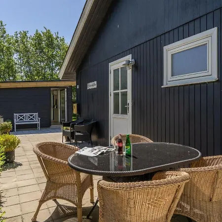 Holiday home Maik - 1-5km From The Sea In Western Jutland By Interhome