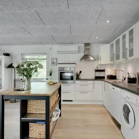 Maik - 1-5km From The Sea In Western Jutland By Interhome Holiday home