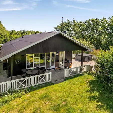 Maik - 1-5km From The Sea By Interhome Fanø